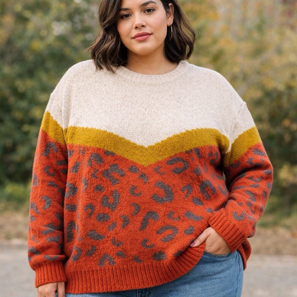 Easel Los Angeles Women’s 1X Colorblock Leopard Sweater Orange Cream Knit